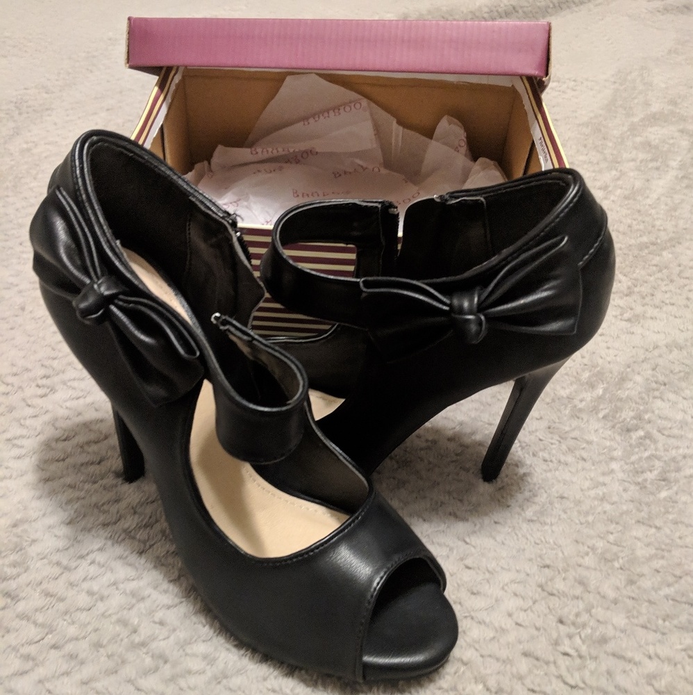 Bamboo black heels
